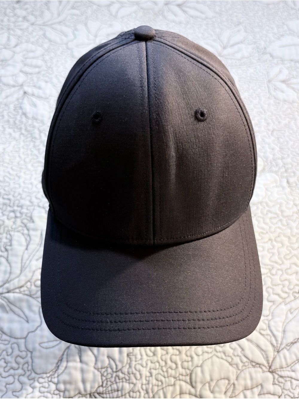 Lululemon Black Adjustable Performance Cap Tonal X Pattern Underbrim 💛